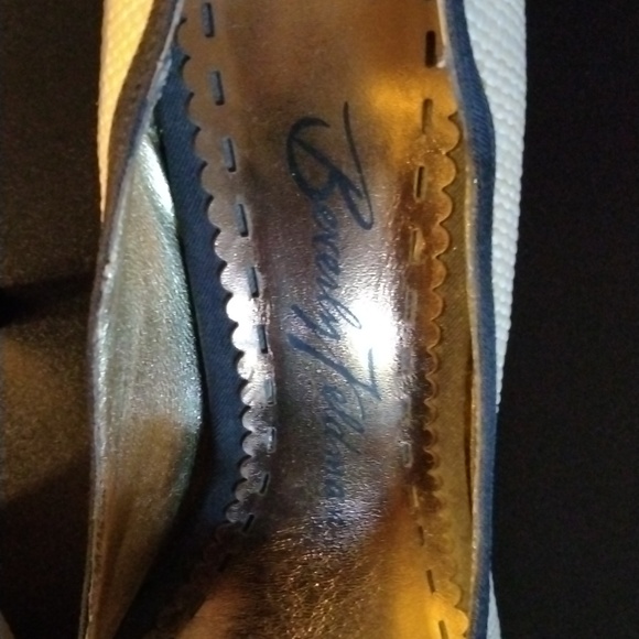 Beverly Feldman Peep Toe high heels - Picture 2 of 16